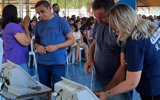 TRE-PE- acompanhante no dia da Votação