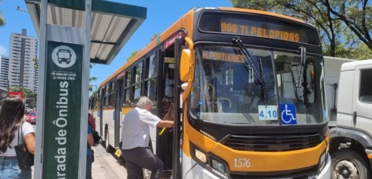 TRE-PE envia ofício ao governo estadual por transporte gratuito no dia da eleição